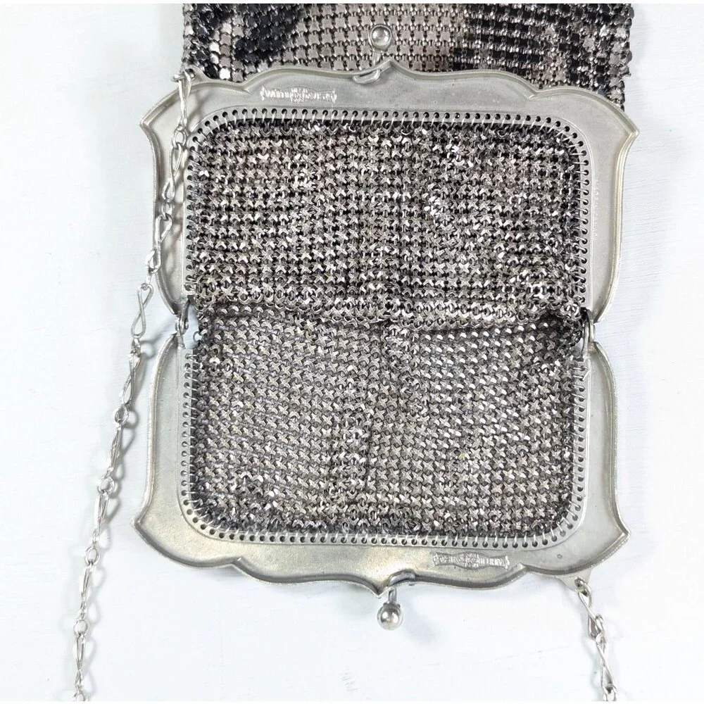 Art Deco Whiting & Davis Mesh Bag Black and White Sunrise - Picture 5 of 14